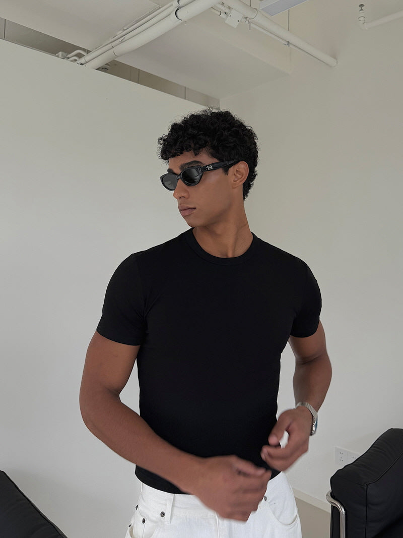 Slim Fit Cropped Tee