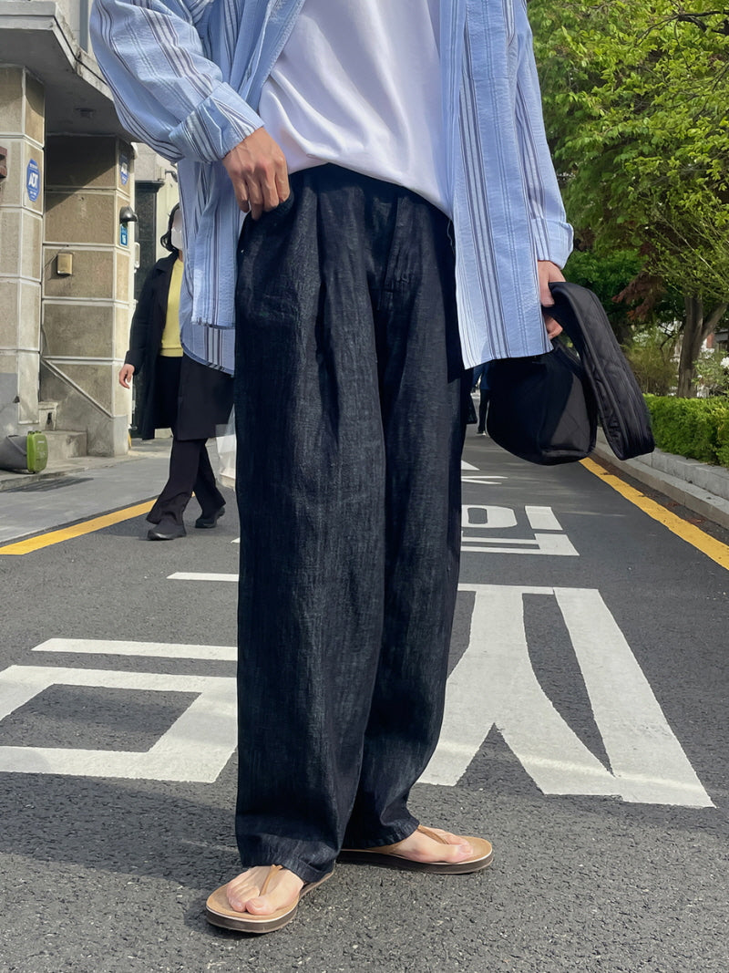 Elastic Waist Single Pleated Straight Jeans