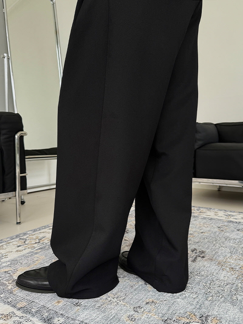Black Oversized Pleated Pants