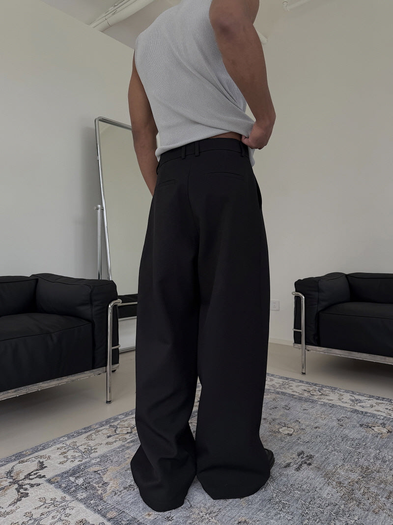 Black Oversized Pleated Pants