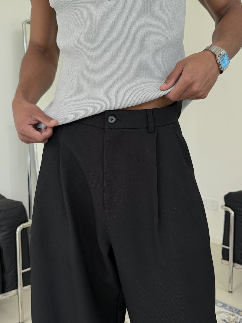 Black Oversized Pleated Pants