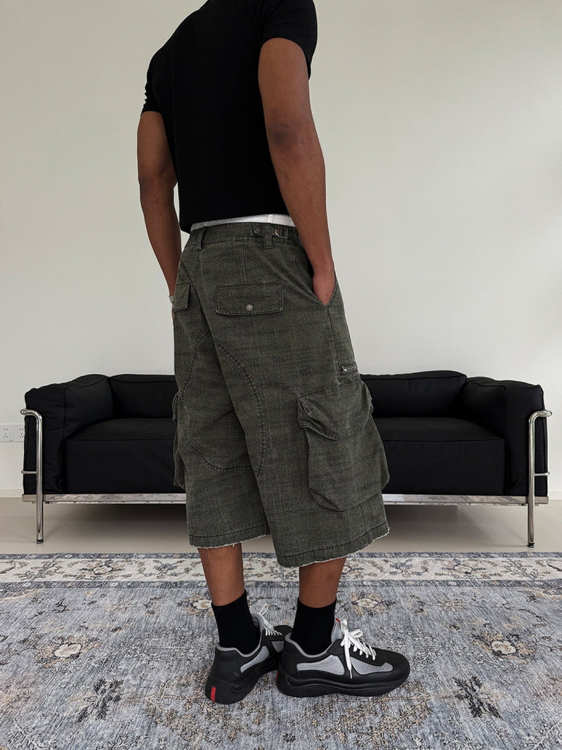 Retro Army Green Cropped Cargo Shorts