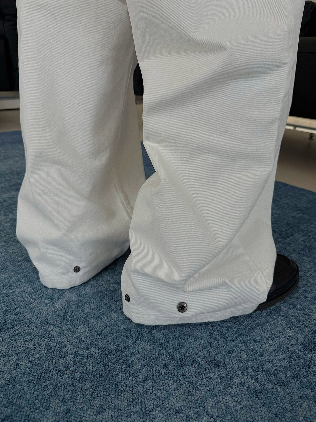 White Loose-Fit Denmim